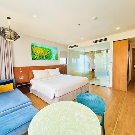 Nam Hotel & Residences Da Nang Exteriör bild