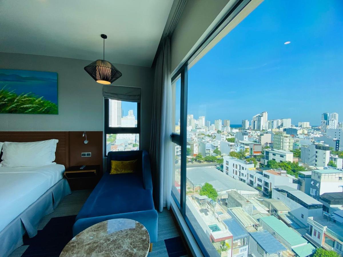 Nam Hotel & Residences Da Nang Exteriör bild