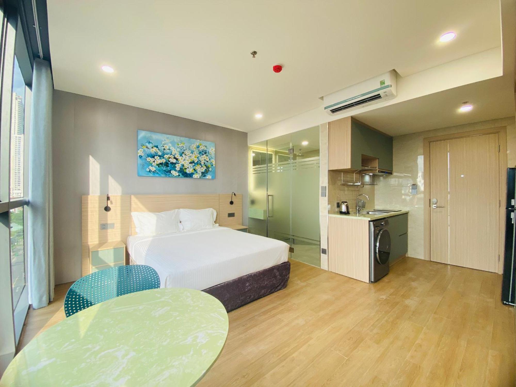 Nam Hotel & Residences Da Nang Exteriör bild
